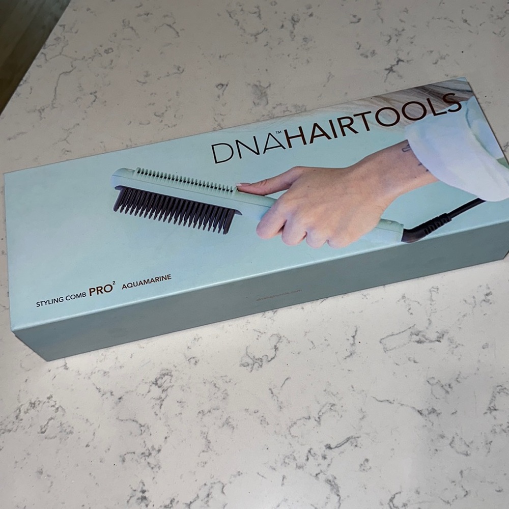 Styling Comb by DNA Hair Tools